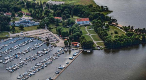 Sundbyholms Slott in Malmköping